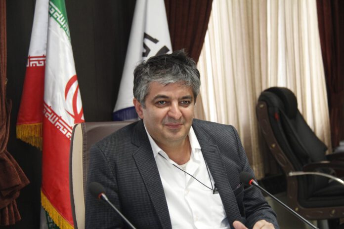 افشین شادی مهر، مدیر مسئول ماهنامه اخبار صنعت چرم و کفش
